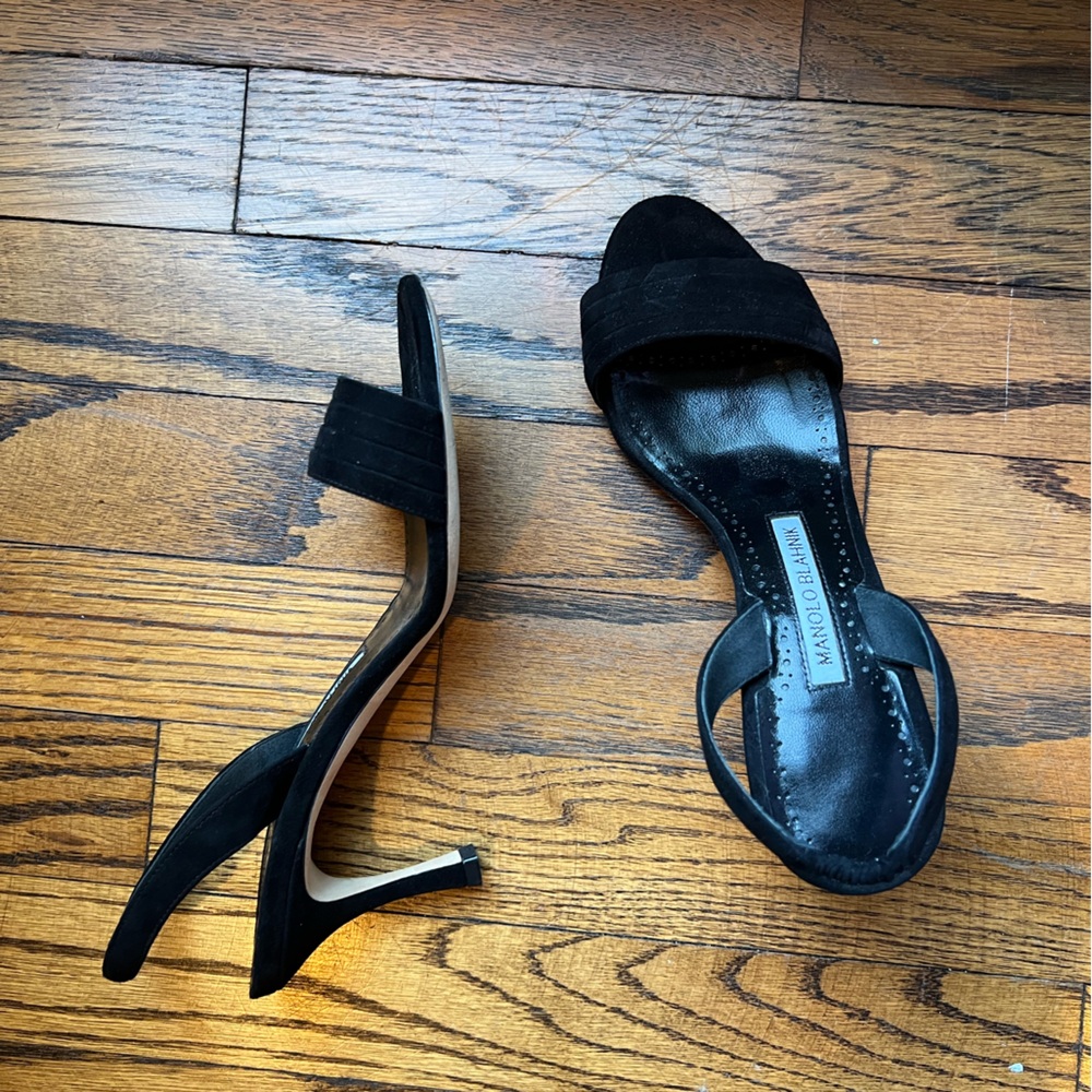 Manolo Blahnik suede sling back sandals
